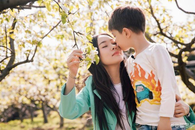 后怕！土耳其2岁女童被蛇咬后，反把蛇咬死！这种蛇有毒吗？游戏画面