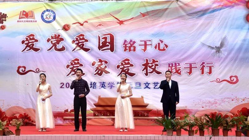 第一次坐飞机，去了机场，该怎么办？？？顺序是什么？？